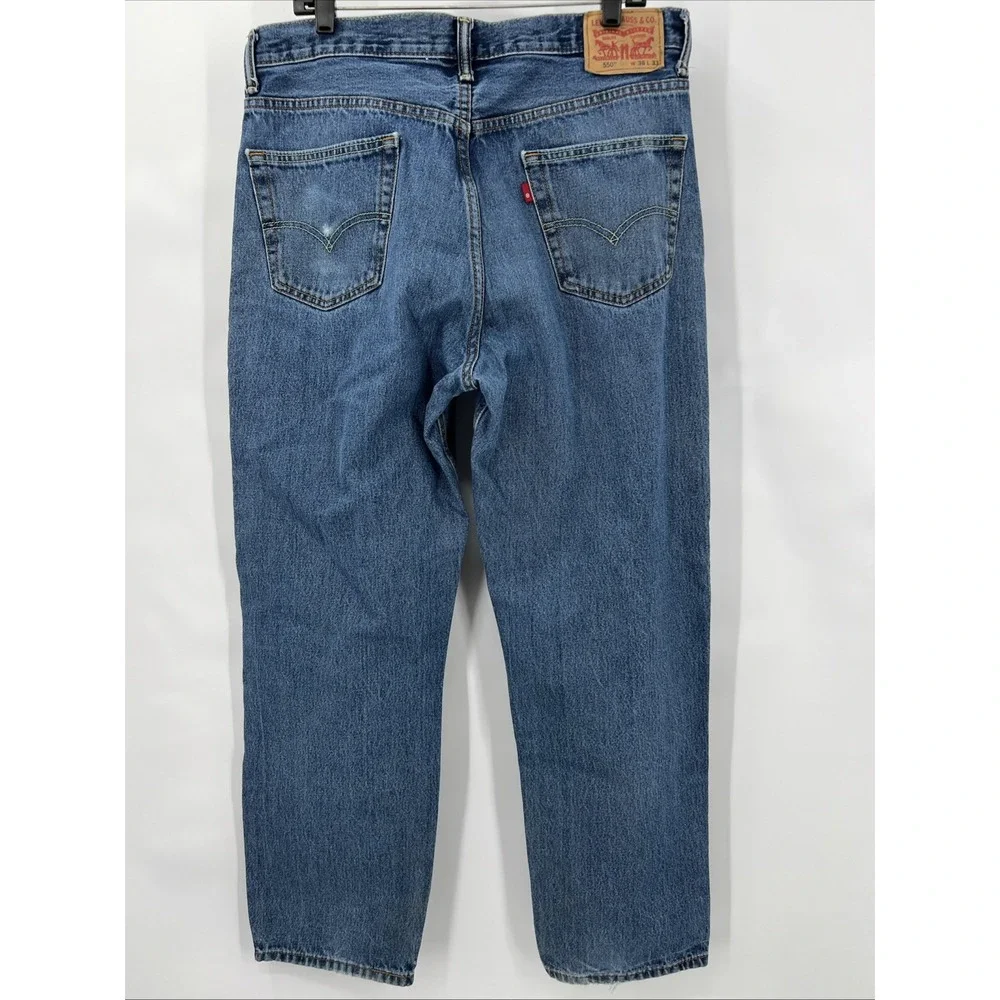 Levis 550 Relaxed Fit Medium Wash Distressed Denim Jeans Mens 36x33‎
